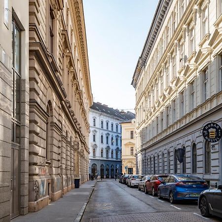 Dn Blue Apartment Boedapest Buitenkant foto